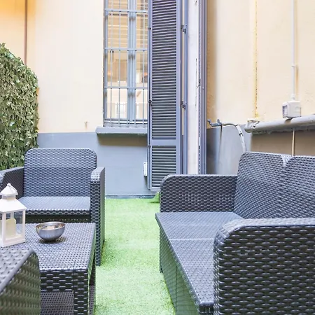 Heart Milan Apartments Duomo Missori Exterior photo